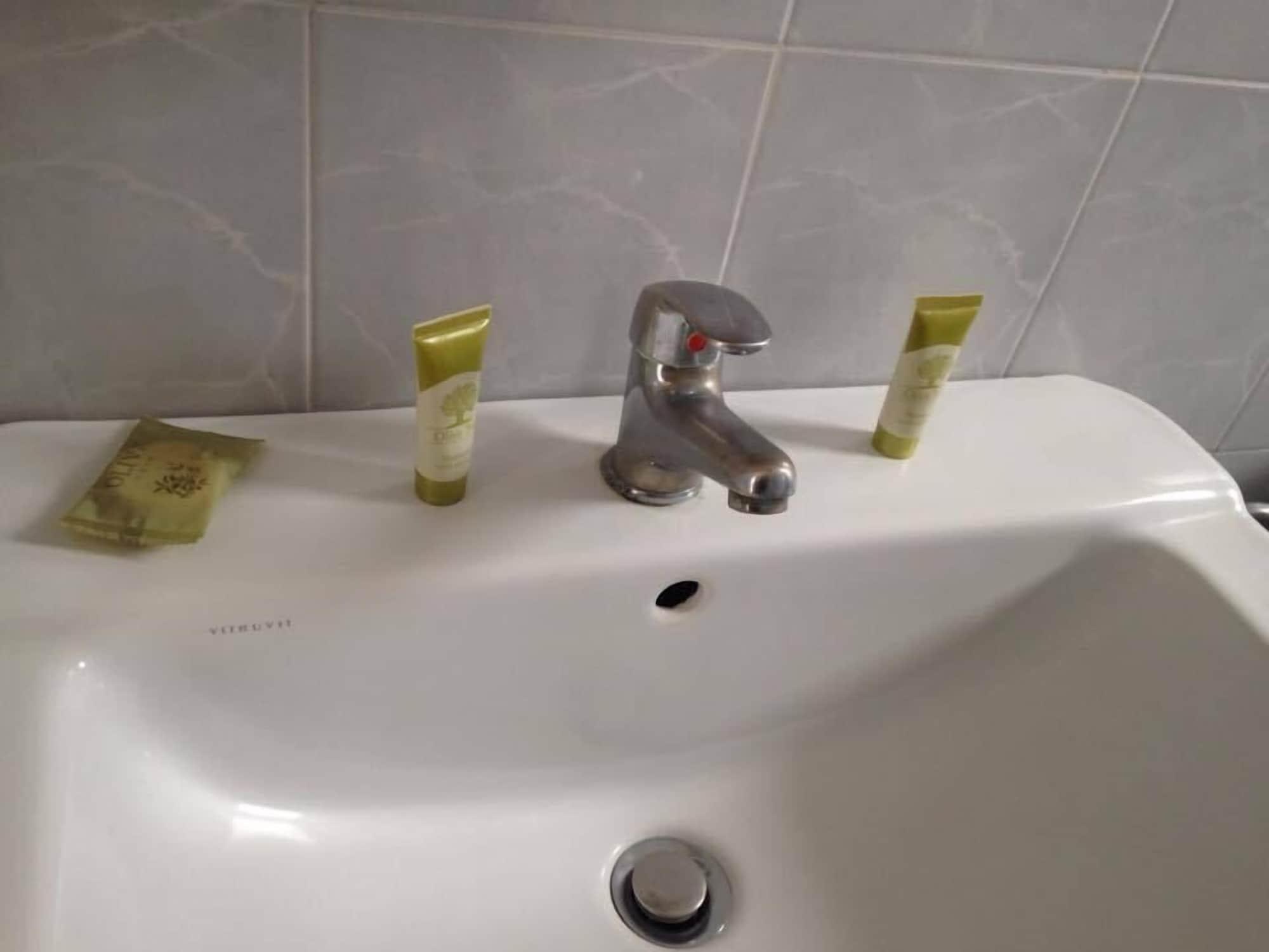 Aparthotel Elpida 2*