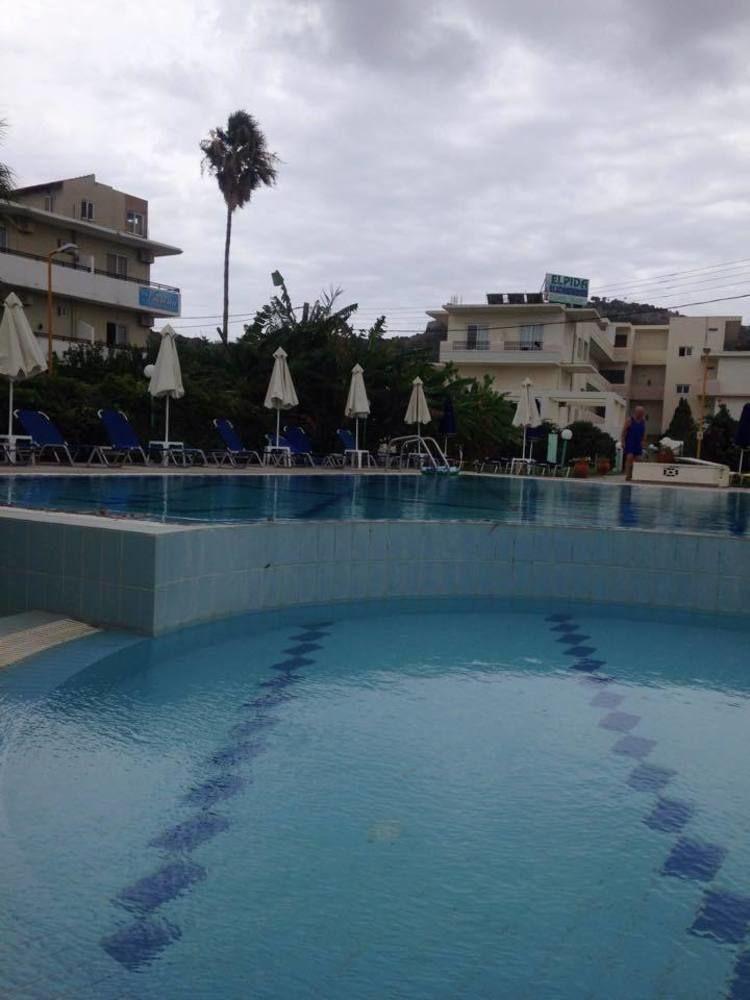Elpida Aparthotel 2*