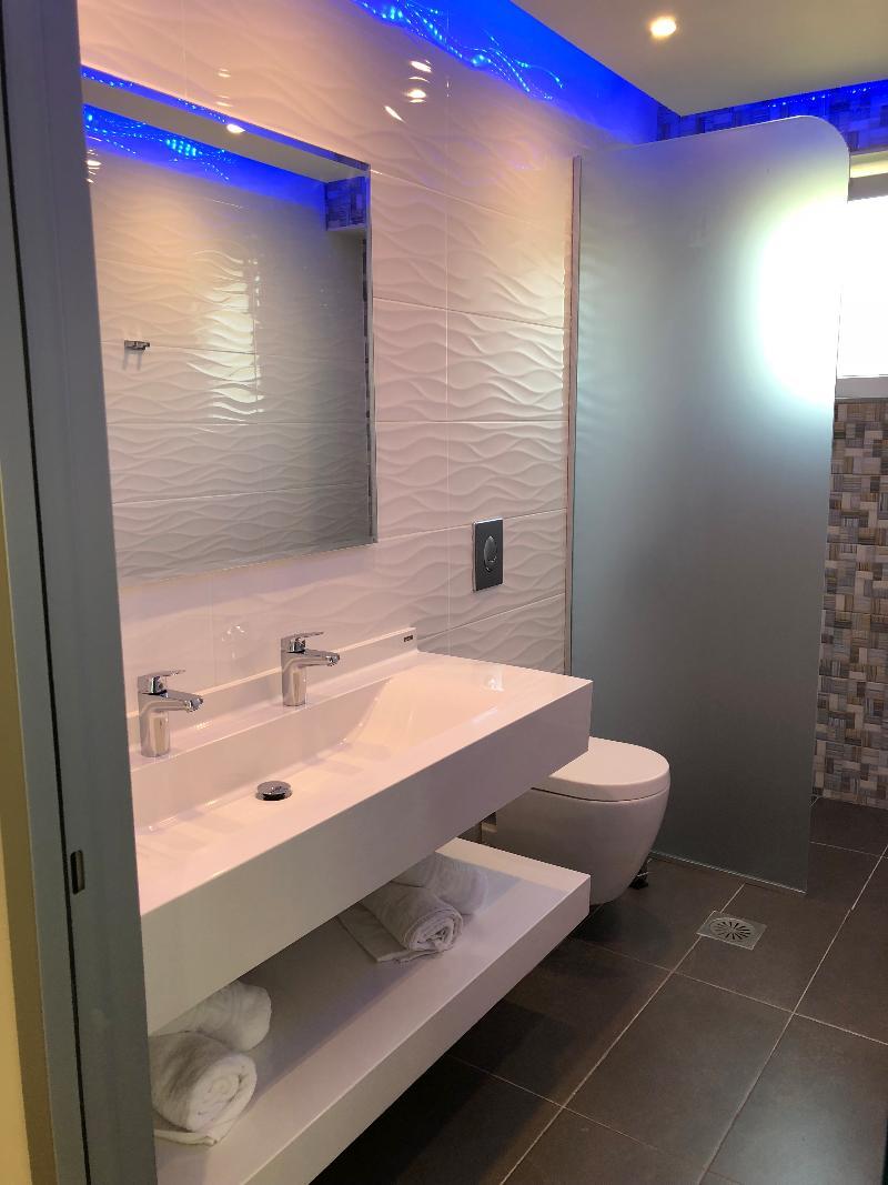 Elpida Aparthotel 2*